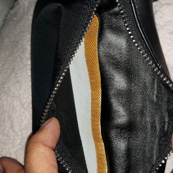 NEW- Style & Co Black Waist Pack/ Fanny Pack, Nylon, Sz Medium - Picture 6 of 6